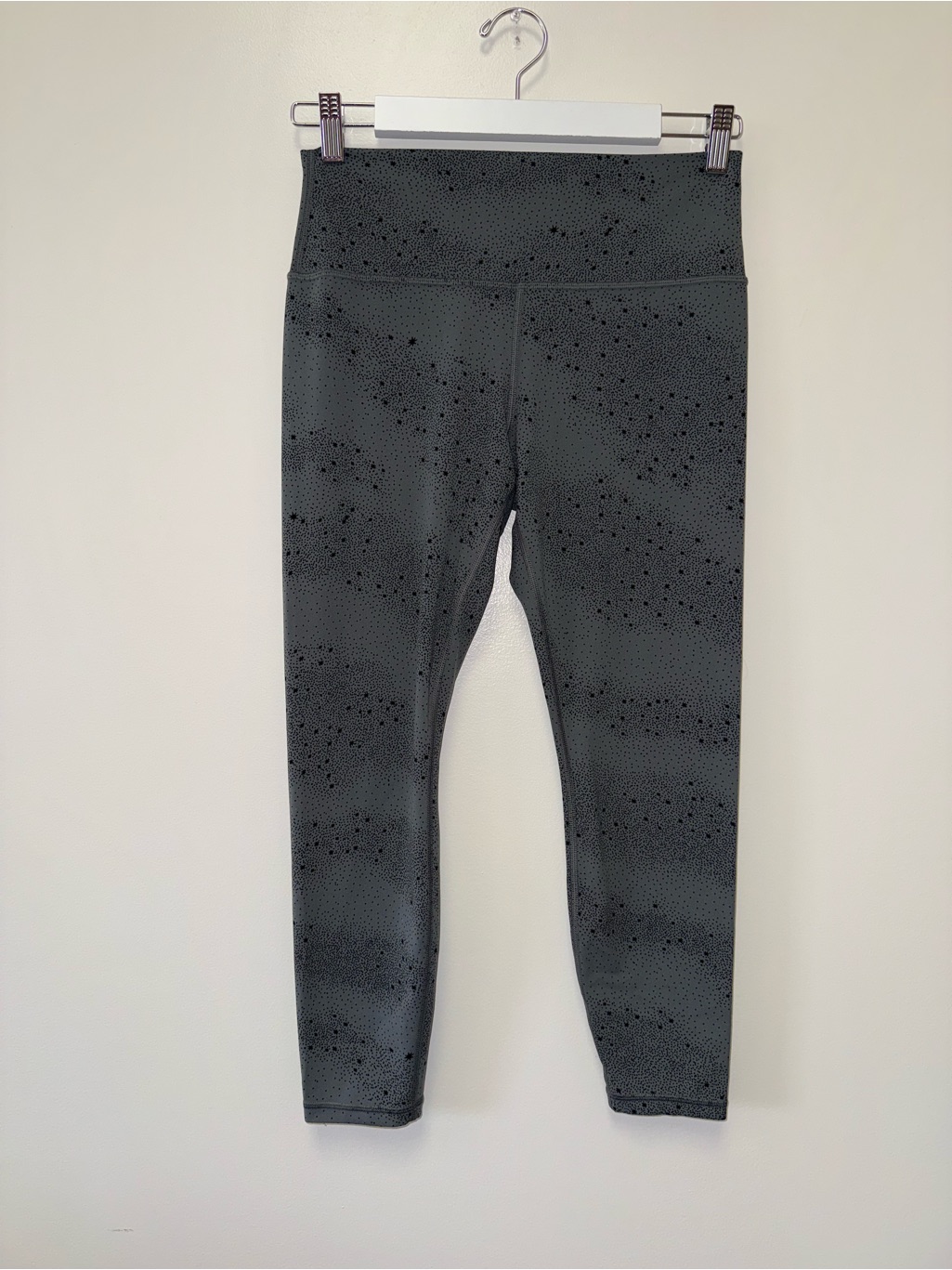 Athleta (Large) Grey/Black Smooth Soft Transcend Tight Leggings